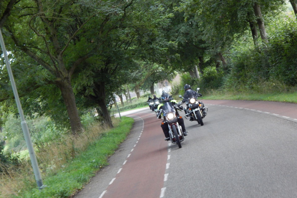 Motorrijbewijspoint Barneveld,Beekbergen motorrijlessen